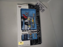 Load image into Gallery viewer, Mazinger Z toy plastic - toy action figure gadgets