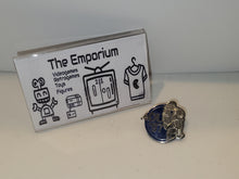 Load image into Gallery viewer, AOU'97 Street Fighter III Elena Pin - toy action figure gadgets