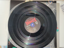 Lade das Bild in den Galerie-Viewer, Queen Millennia ORIGINAL SOUNDTRACK - Vinyl-Schallplatte - japanischer Original-Soundtrack japanische Vinyl-LP