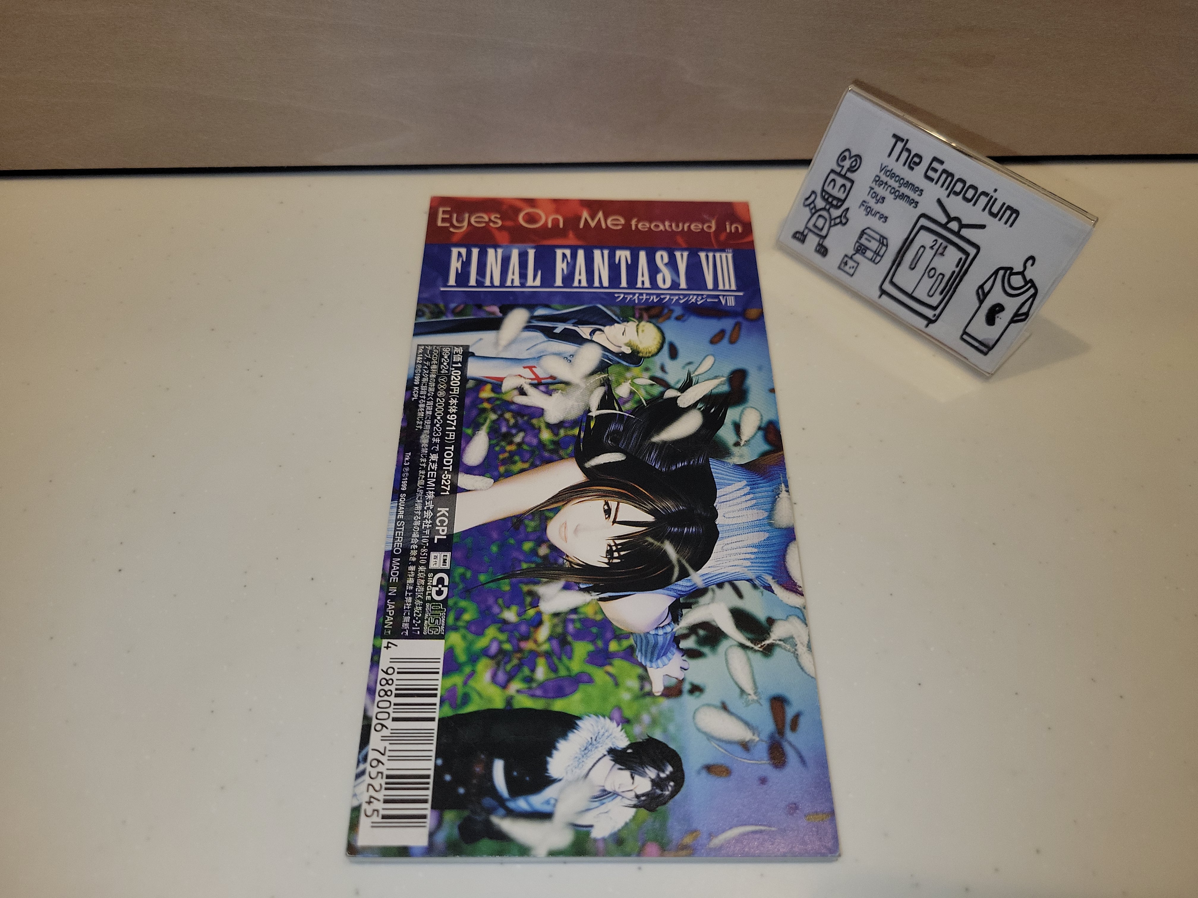 Eyes On Me ~featured in FINAL FANTASY VIII / Faye Wong - Music cd 