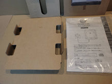Load image into Gallery viewer, Sega Dreamcast Console + Shenmue 1&2 - Sega dc Dreamcast