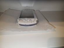 Load image into Gallery viewer, ska - PSP Pearl White Console - Sony PSP Playstation Portable
