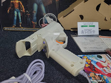 Lade das Bild in den Galerie-Viewer, House of the Dead 2 Gun Set - Sega dc Dreamcast