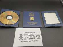 Load image into Gallery viewer, Sonic Adventure 2 10th Anniversary - Sega dc Dreamcast