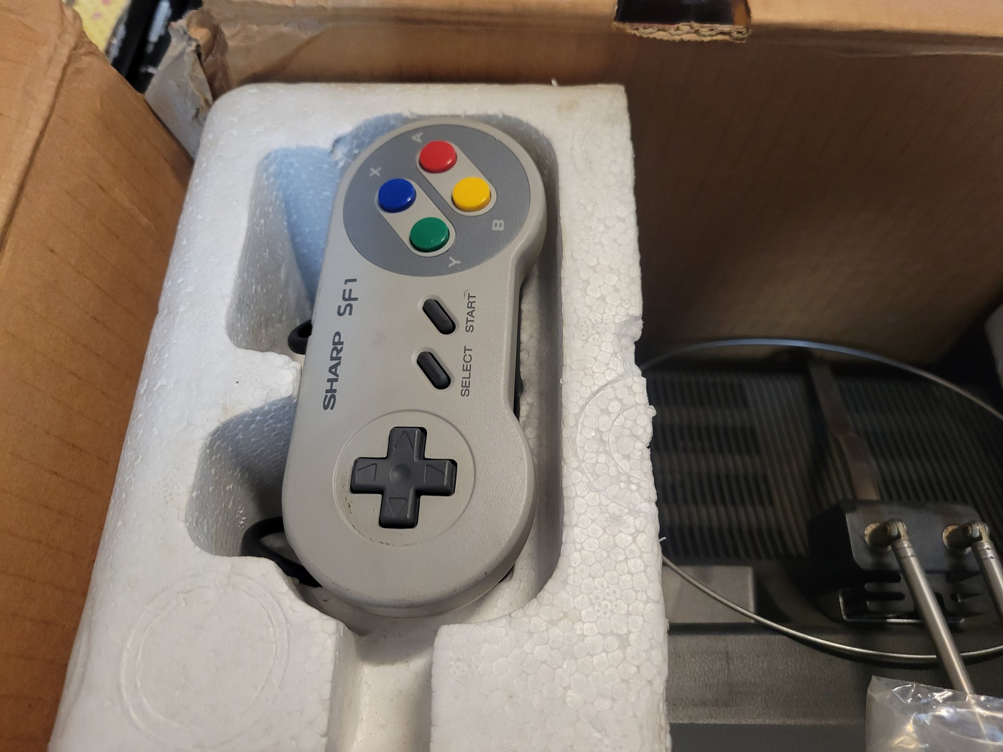 SHARP 14G-SF1 Super Famicom 14-inch Sharp main unit - Nintendo Sfc