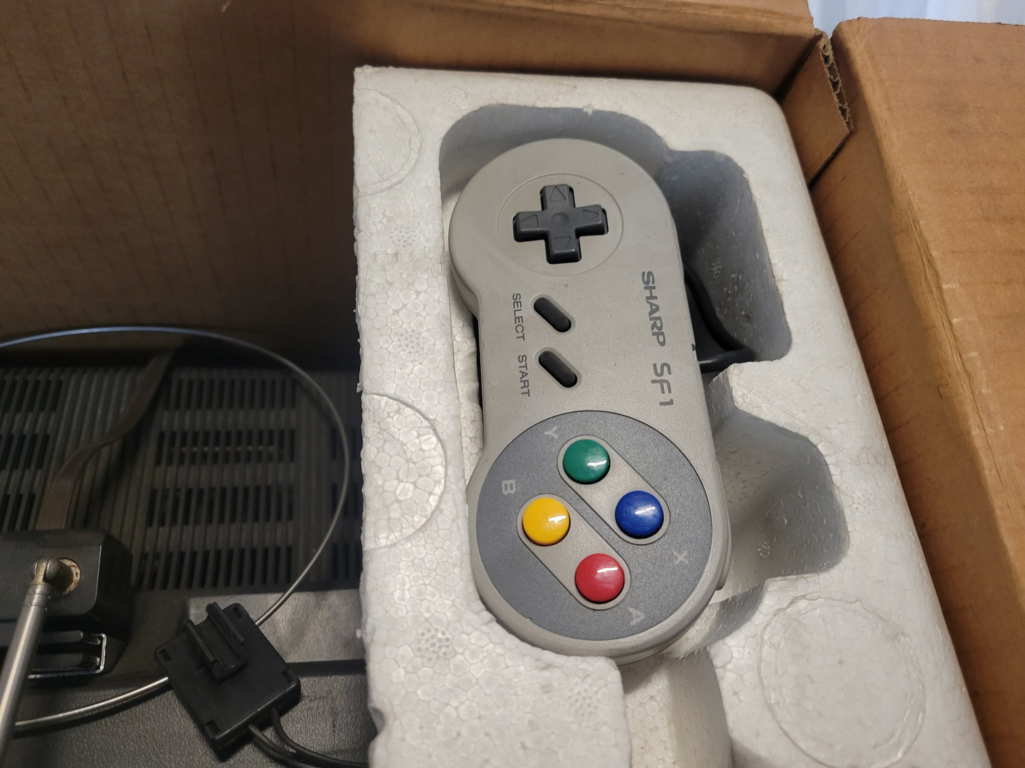 SHARP 14G-SF1 Super Famicom 14-inch Sharp main unit - Nintendo Sfc