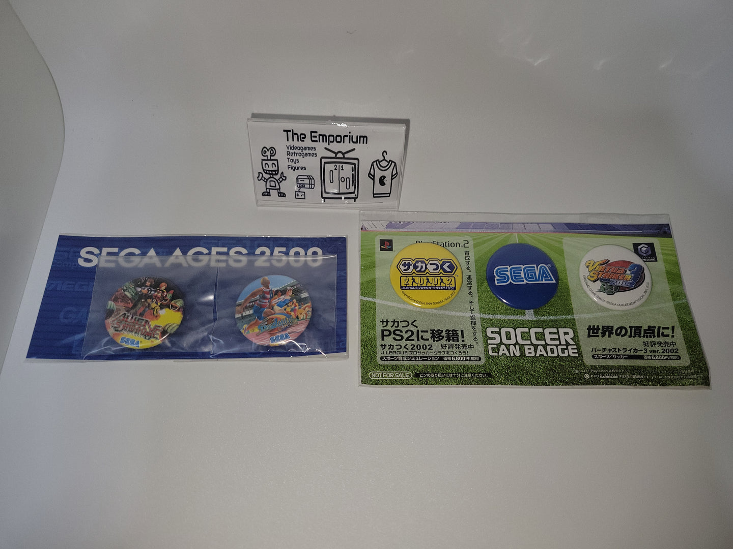 Sega AGES 2000 set 5 PIN BADGE - toy action figure model