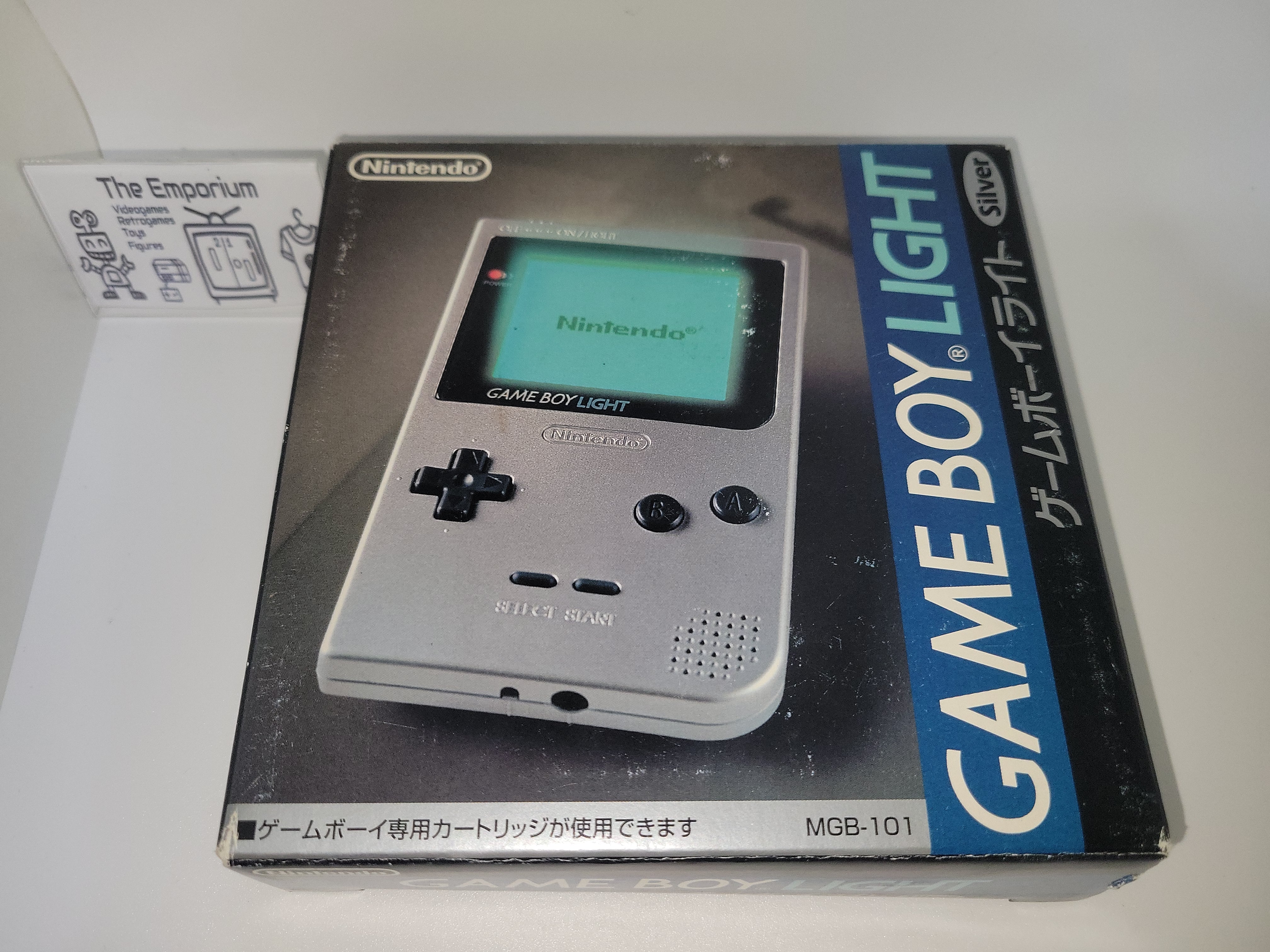 Gameboy Light Silver - Nintendo GB GameBoy – The Emporium RetroGaming Shop