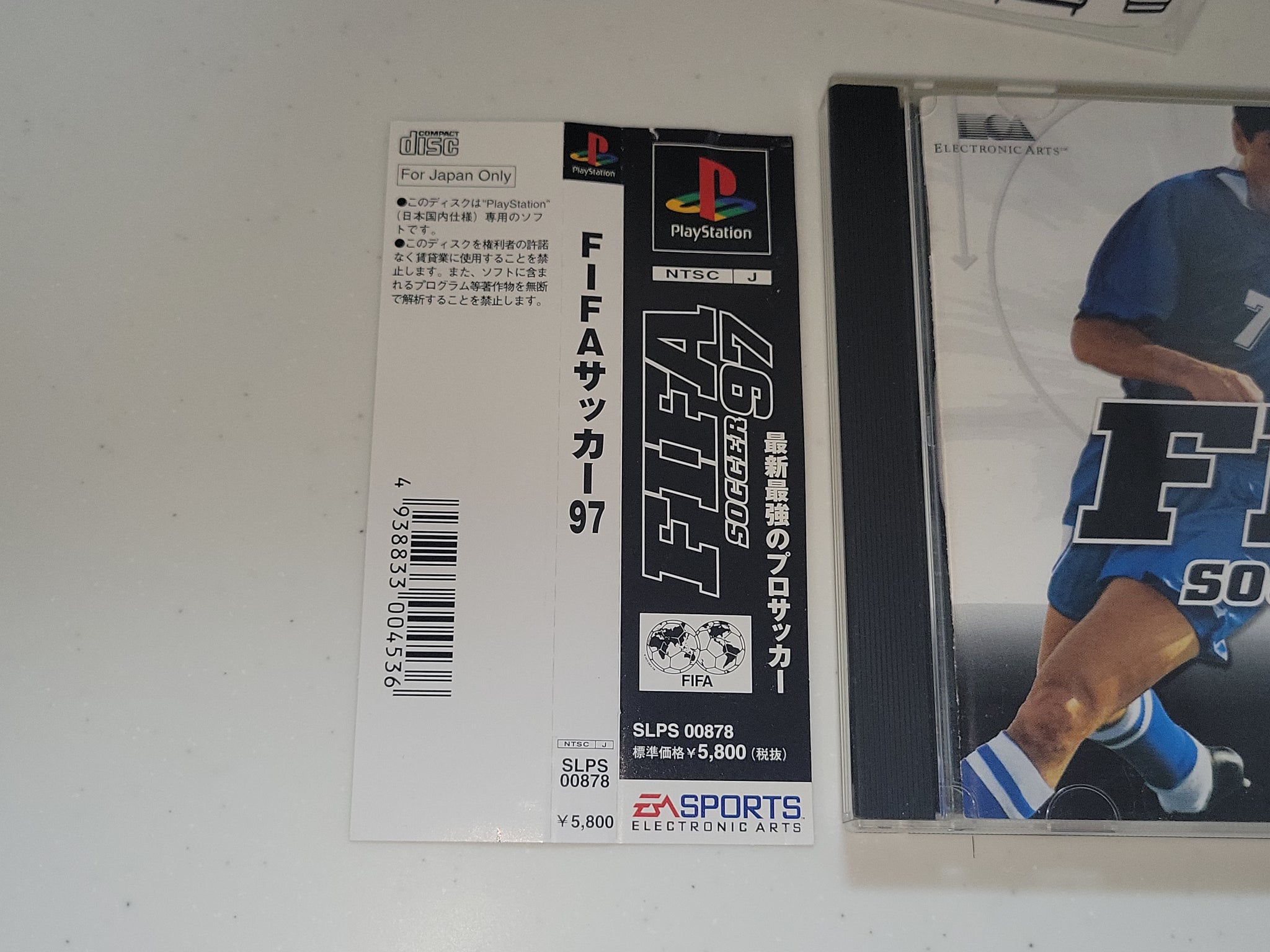 Formula 1 97 Sur PlayStation 1 (PS1), Version NTSC-J Japonaise, Complète