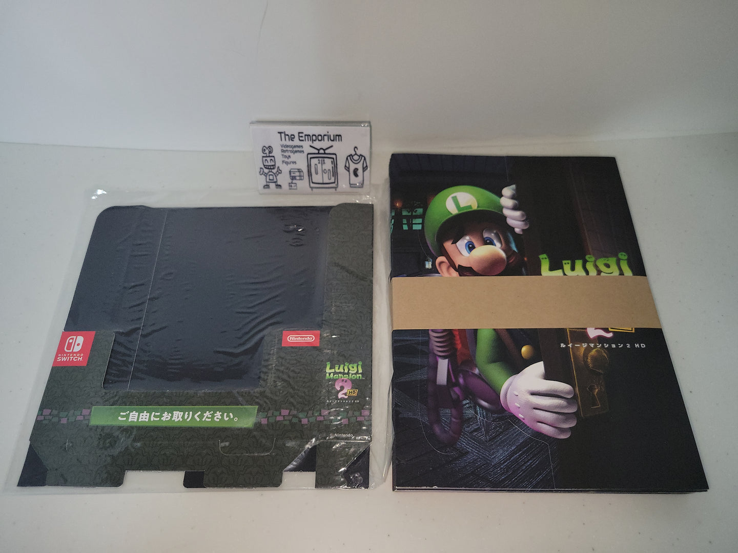 Luigi Mansion 2 Hd - Promo Flyer Stand - toy action figure gadgets