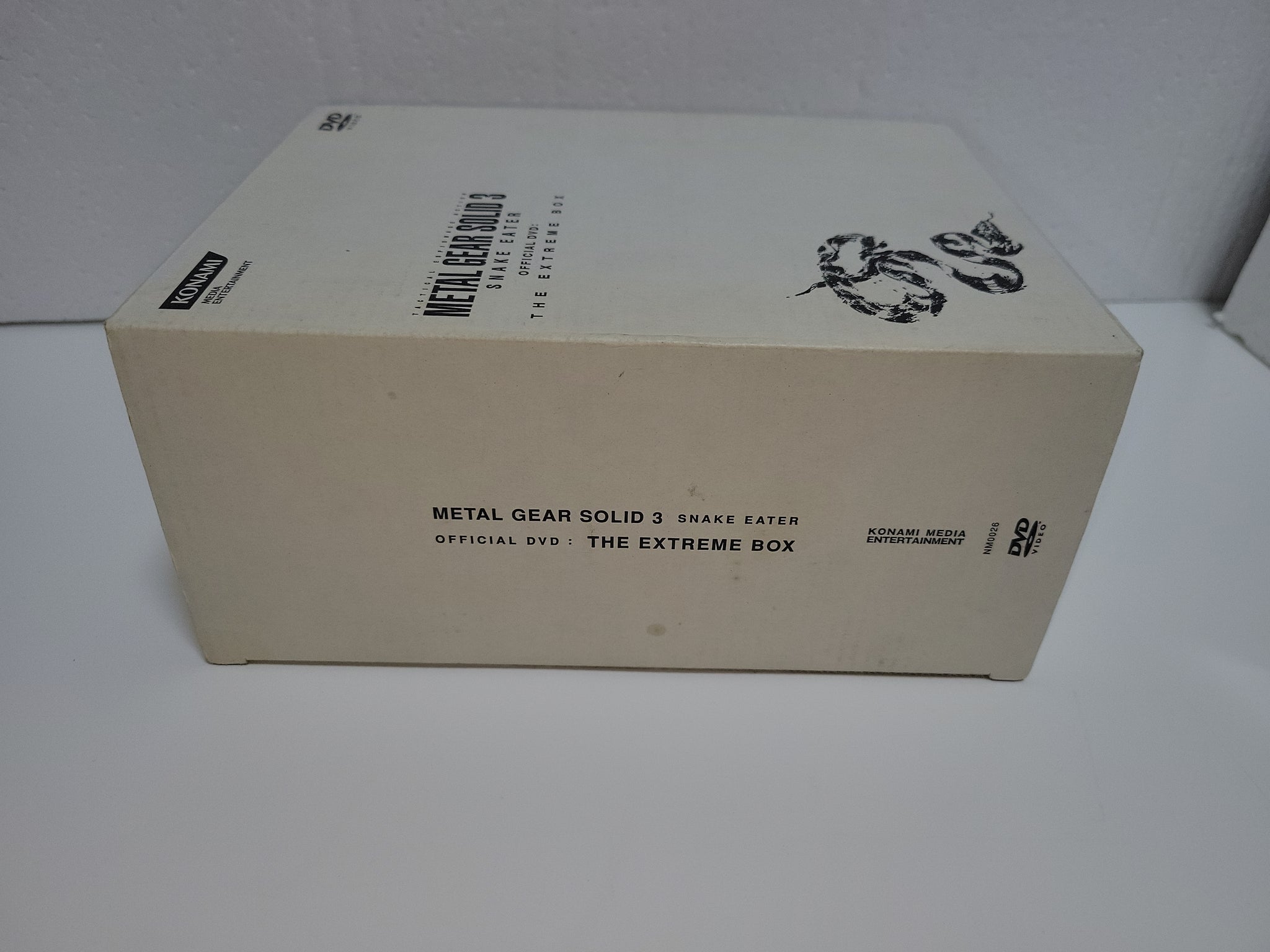 metal gear solid extreme Metal Gear Solid 3: Snake Eater - Official DVD: The Extreme Box