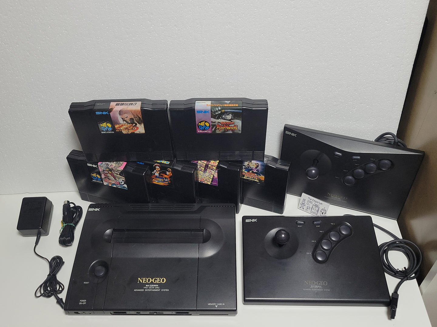 Snk NeoGeo Console AES + 6 games + 2 Controllers SET - Snk Neogeo AES NG