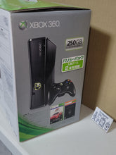 Load image into Gallery viewer, Xbox360 Console 250GB Liquid Black Value Set - Microsoft XBox

