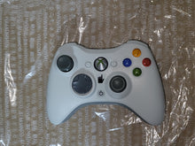 Load image into Gallery viewer, Xbox360 Console 60gb - Microsoft XBox
