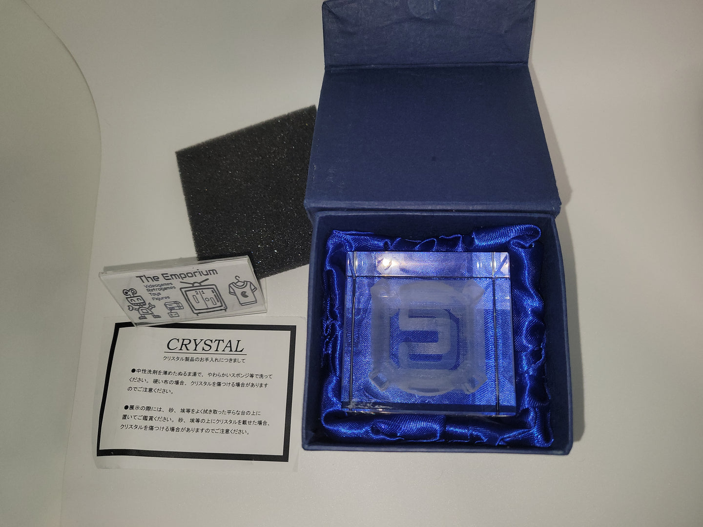 Cave Ketsui Crystal Cube no.5 - toy action figure gadgets