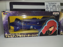 Load image into Gallery viewer, Captain Harlock Water Ships set of 2 pieces - toy action figure gadgets
