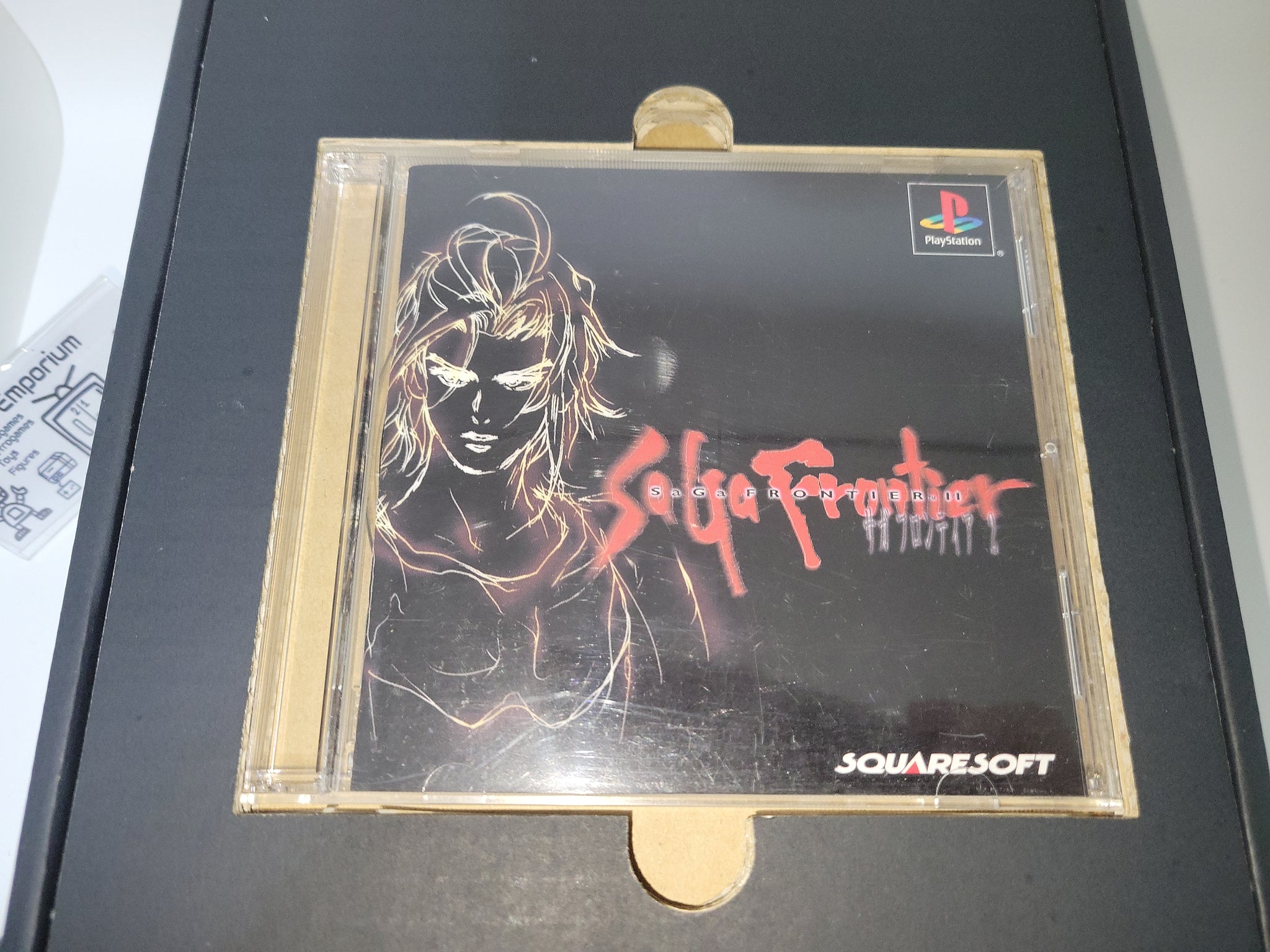 Saga Frontier 2 - PS1 - Japansk NTSC-J | Köp på (655568931