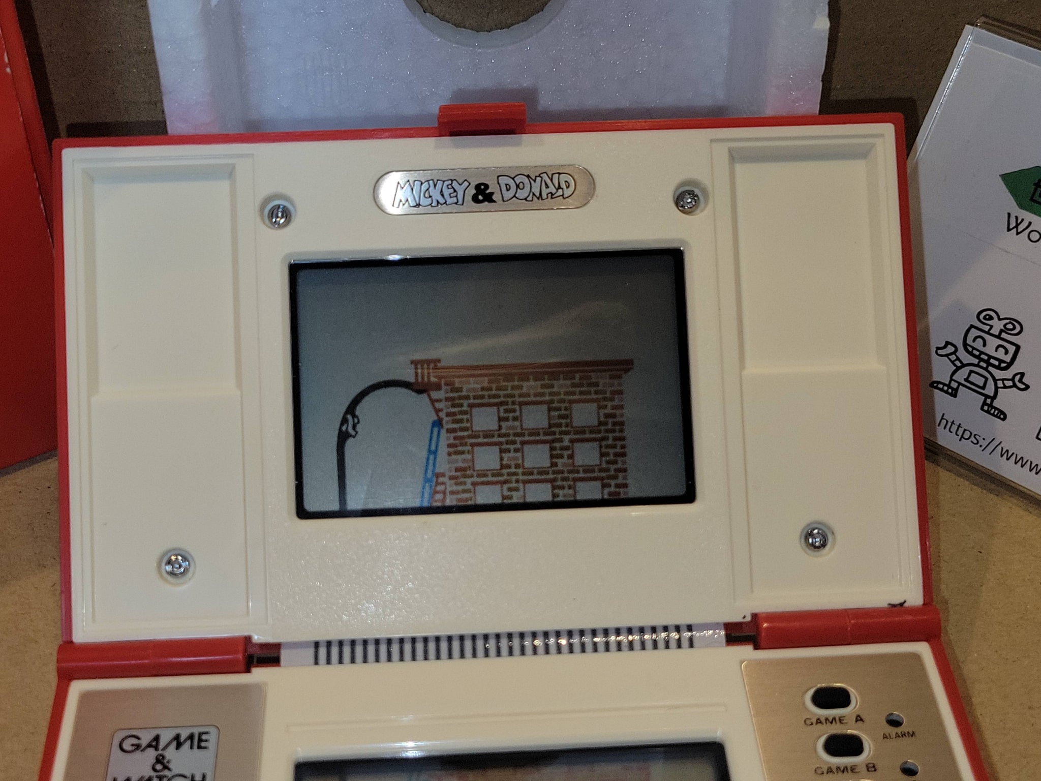 Nintendo/任天堂/ニンテンドー GAME＆WATCH MULTI SCREEN/ゲーム＆ウォッチ マルチ スクリーン MICKEY ＆ DONALD/ミッキー ＆ ドナルド Amazon.co.jp: 【動作品】GAME&WATCH ゲームウォッチ マルチ