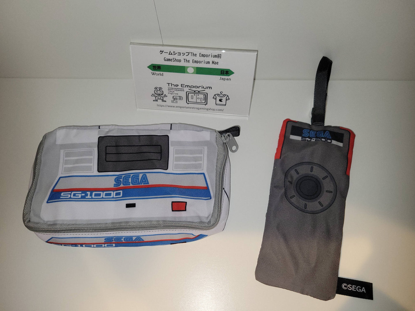 Sega SG-1000 - sega history collection pouch mini console series - toy action figure gadgets