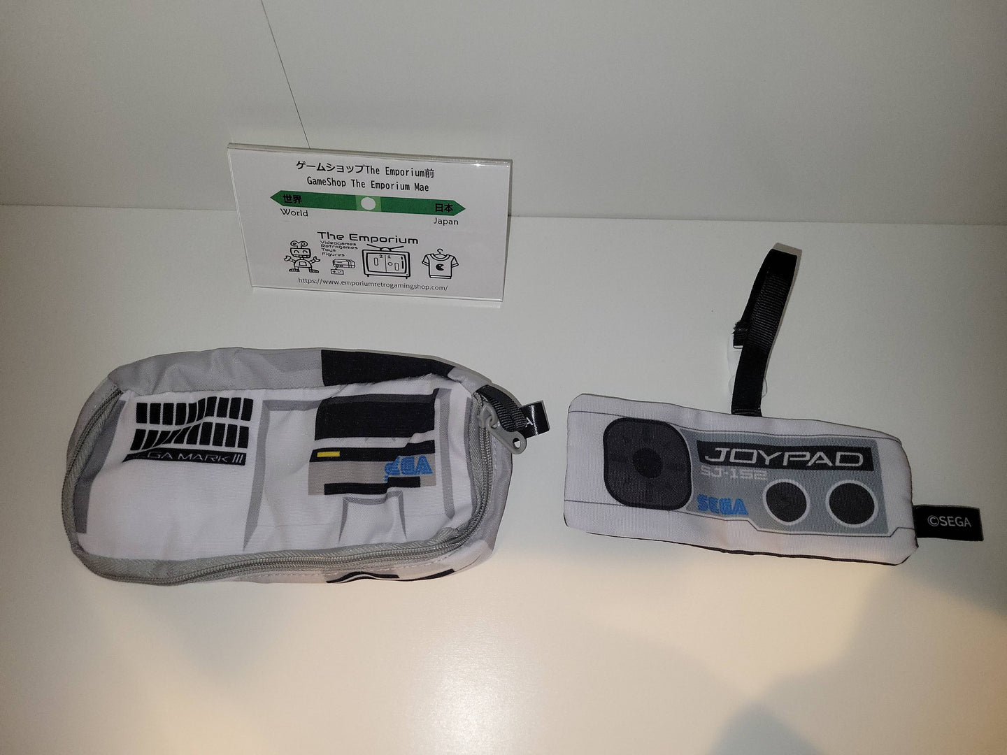 Sega Mark III - sega history collection pouch mini console series - toy action figure gadgets