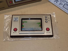 Load image into Gallery viewer, dav - Parachute Game&amp;Watch Nintendo - toy action figure gadgets
