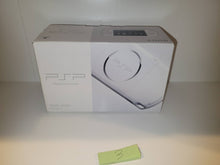 Load image into Gallery viewer, ska - PSP Pearl White Console - Sony PSP Playstation Portable
