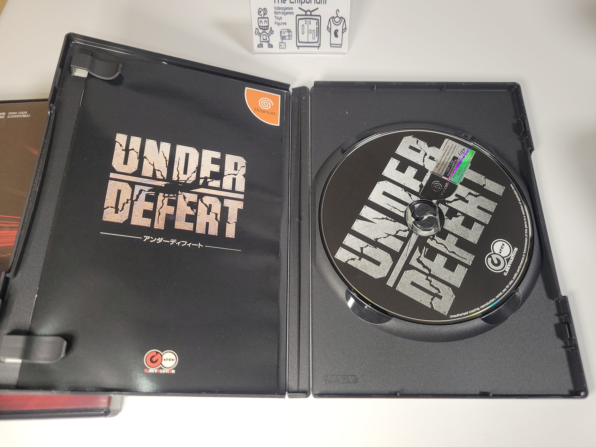 Under Defeat + soundtrack + dogtag- Sega dc Dreamcast – The