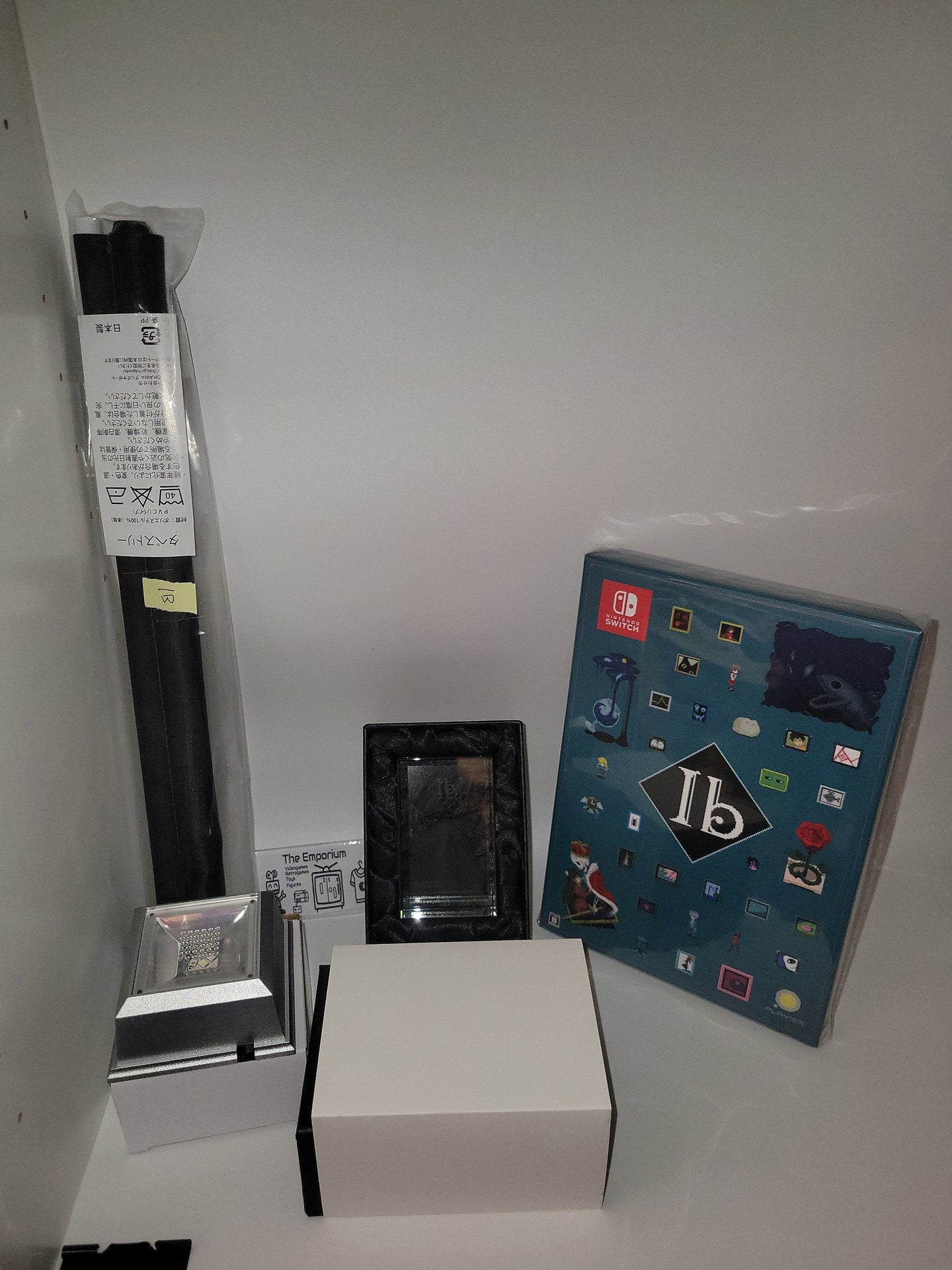 Ib Limited Edition Deluxe with crystal cube - Nintendo Switch NSW